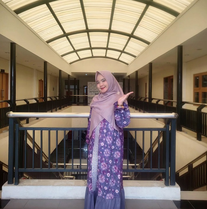 MEGA SILVIA HARNAFIS