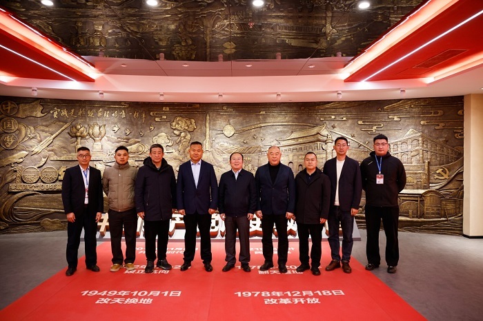 Delegation from the School of Physical Education, Shandong Normal University Visits QIT for Exchange