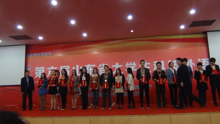 QIT Students Performed Well in the 6th Science and Technology Foreign Language Contest for College Students of Shandong Province