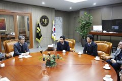QIT Delegation Visits HNU