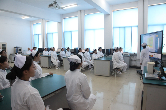 1725602360929906.png 39_180514154010_1 虚拟.png